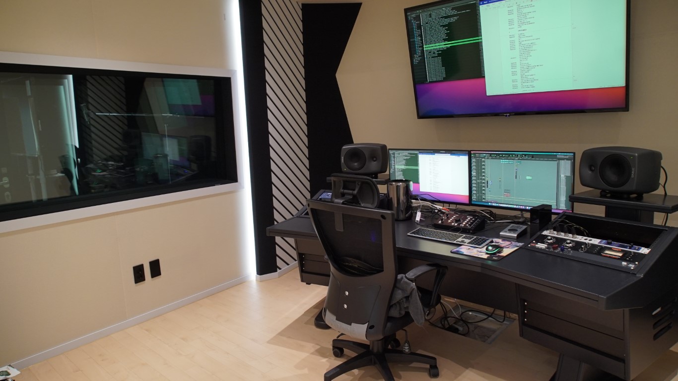 Studio E LQA lab